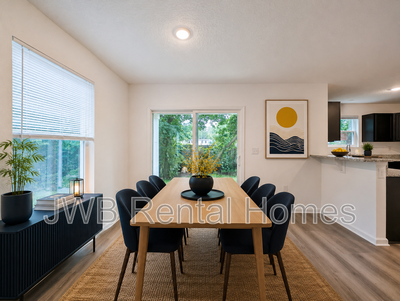 1478 Mason Ave - Photo 5 of 13