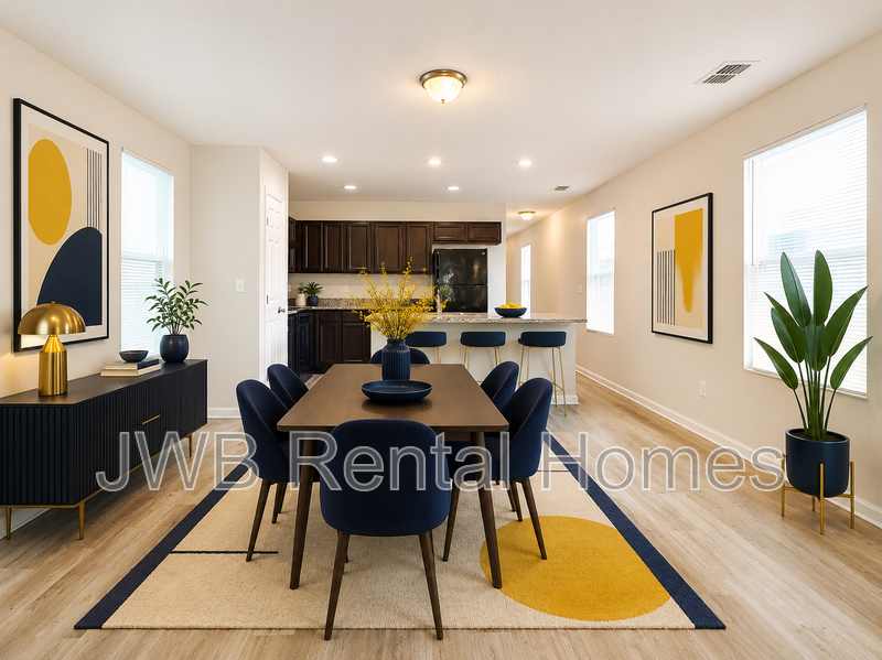 7959 India Ave - Photo 5 of 11