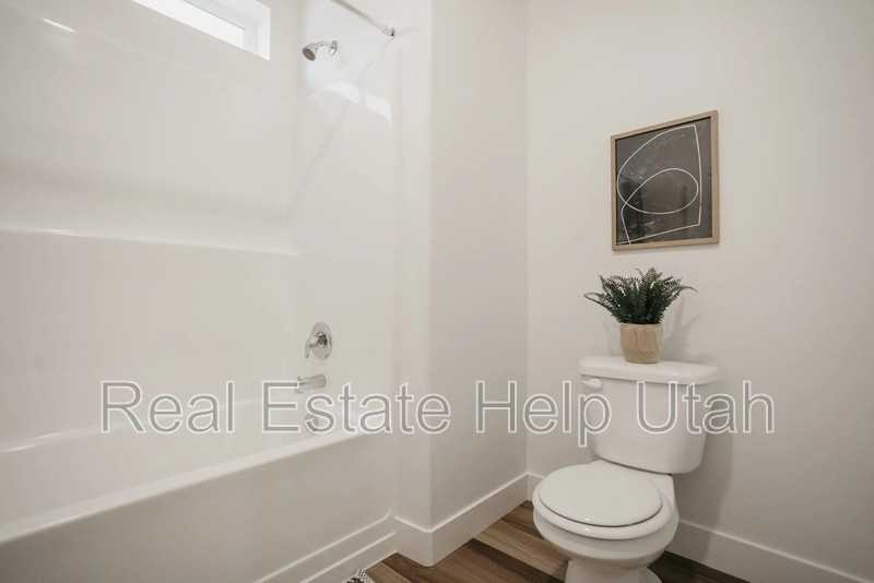 952 W Big Ben Ln #G101 - Photo 5 of 9