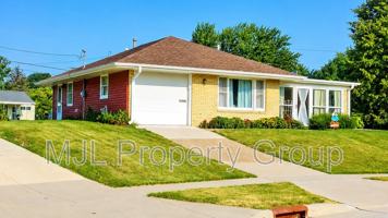 featured image of 1512 Robeson Ave