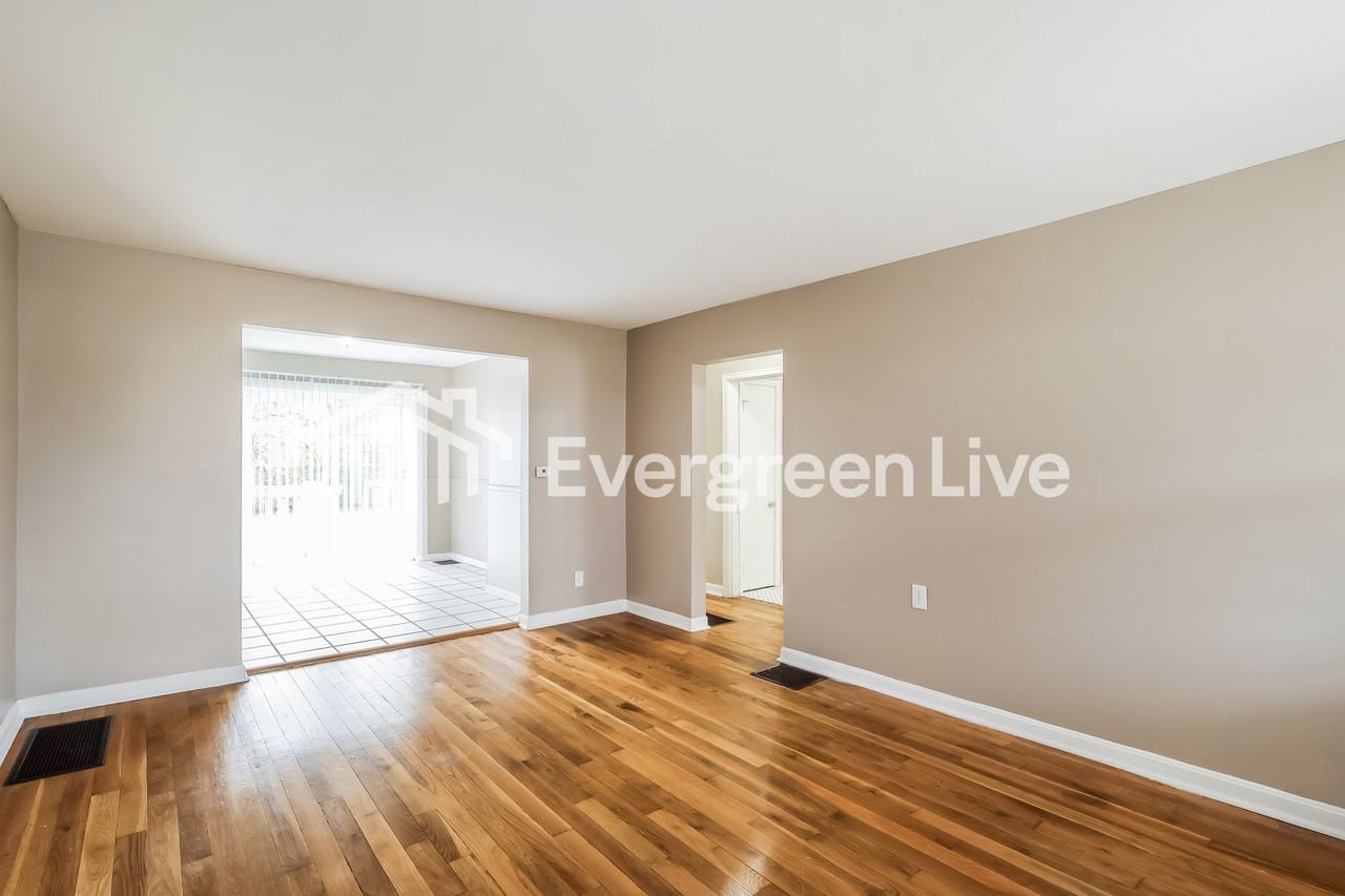 6824 Tarawa Dr - Photo 3 of 15