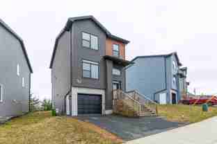 32 Higgins Avenue - Photo 1 of 1