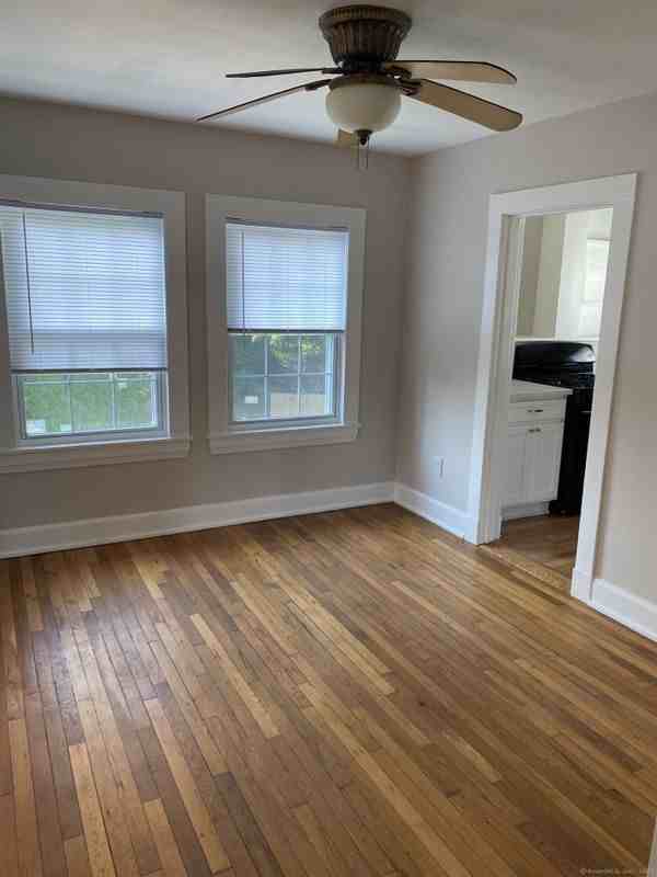15 Ardmore St - Photo 4 of 8