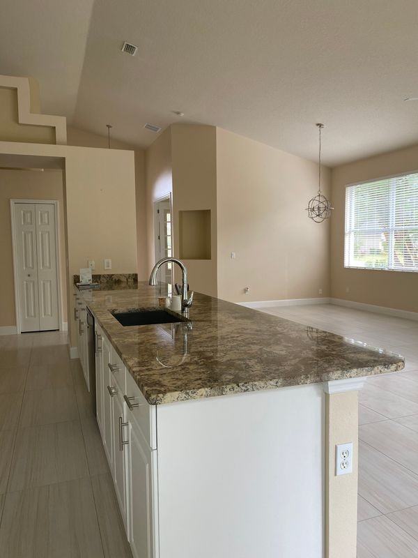 1159 Kilkenny Ln - Photo 5 of 8