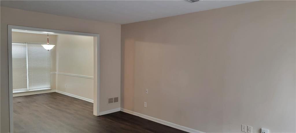 4131 Quincey Ln - Photo 6 of 13