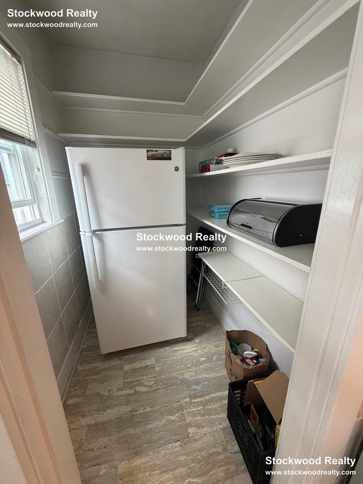 21 Lyon St #3 - Photo 5 of 50