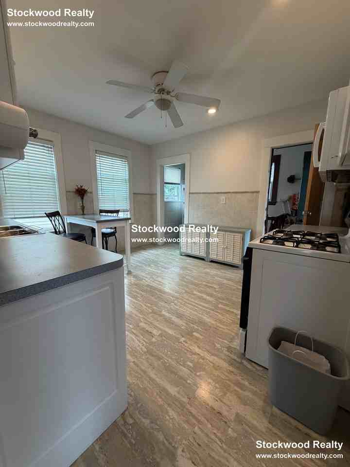 21 Lyon St #3 - Photo 6 of 50