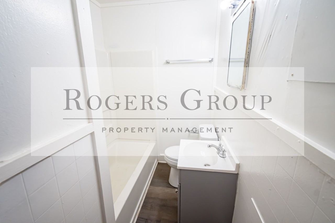 758 David St - Photo 5 of 8