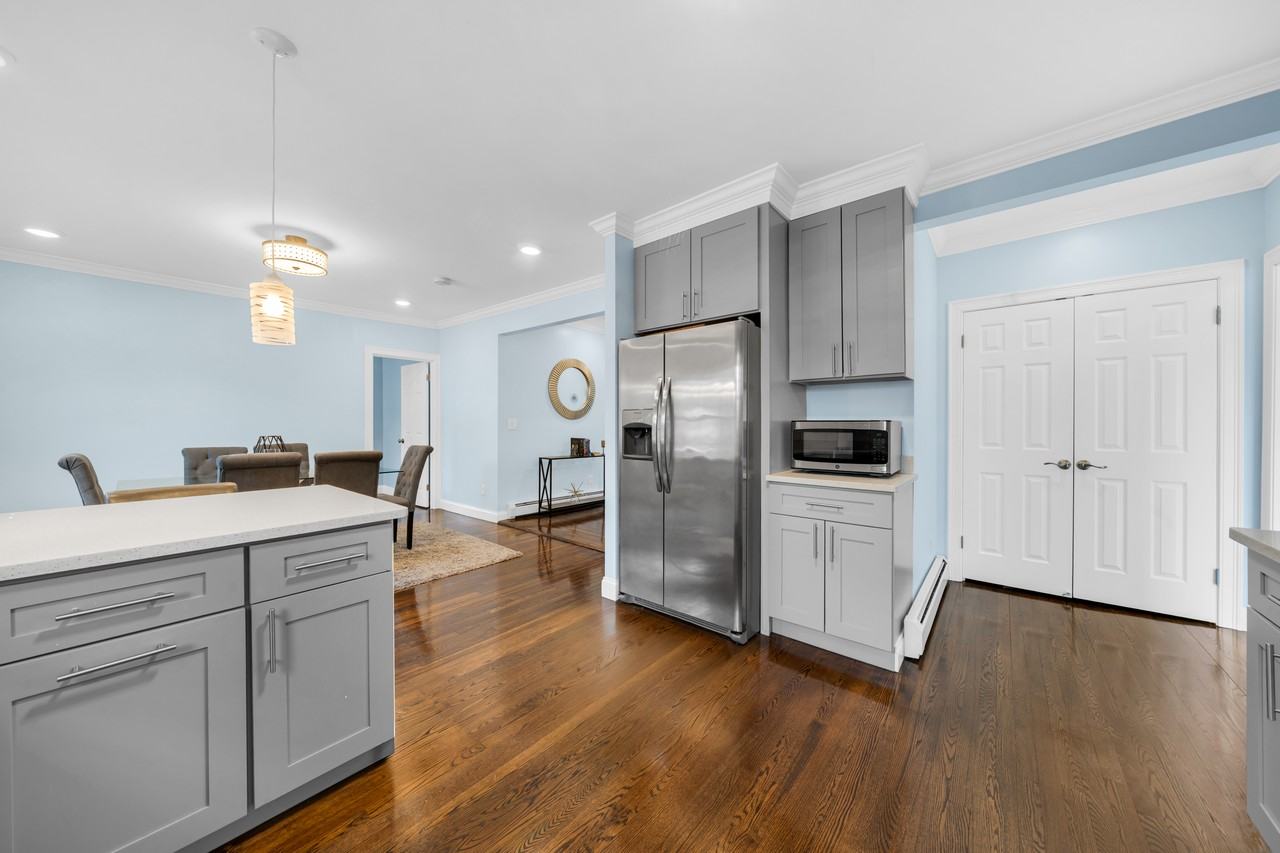 72 Main St #1 - Photo 7 of 24