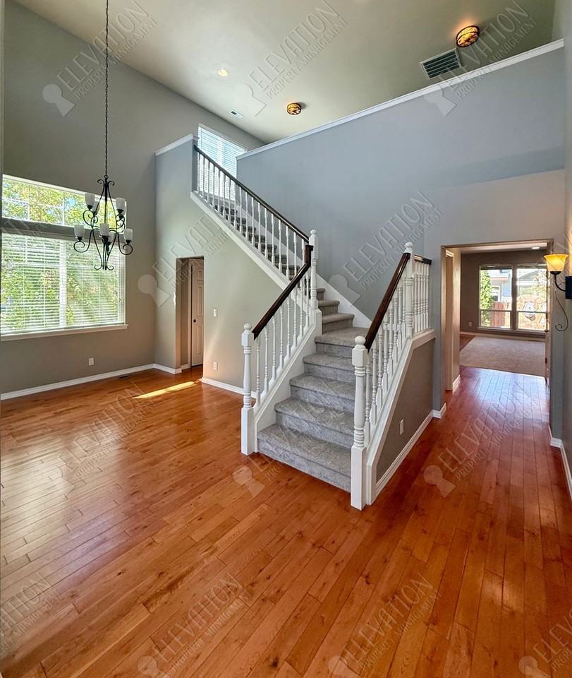 60974 Snowbrush Dr - Photo 4 of 29