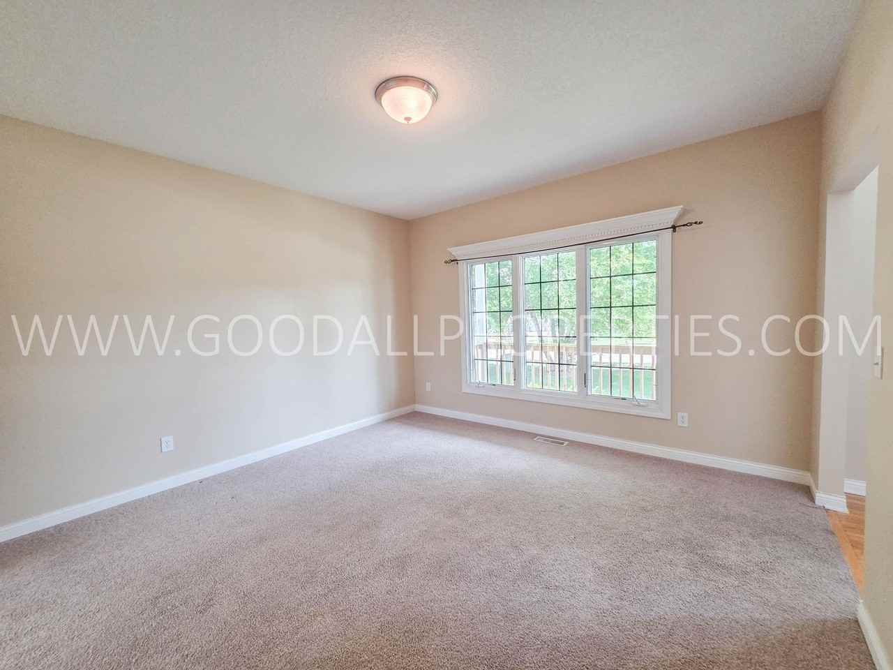 14405 Clearview Ln - Photo 6 of 28