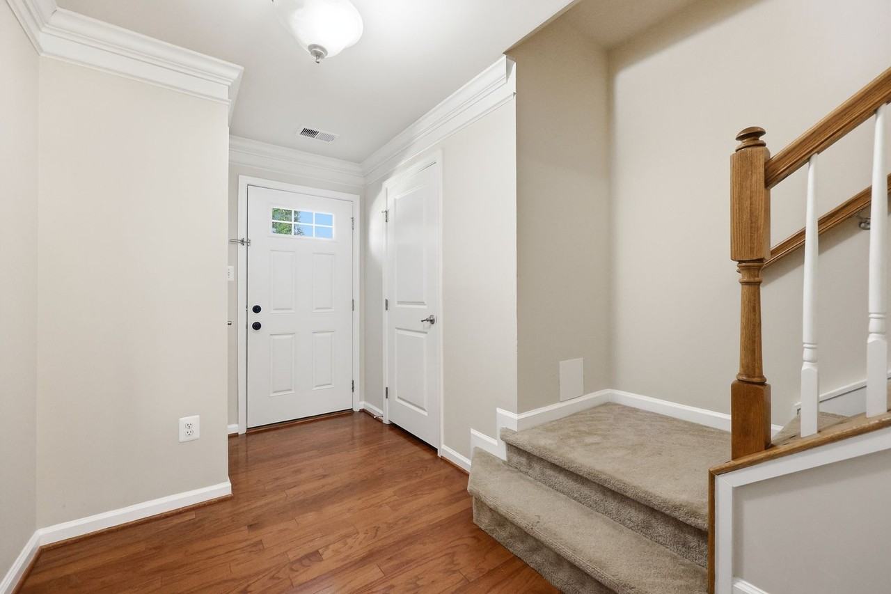7833 Wormans Mill Rd - Photo 2 of 50