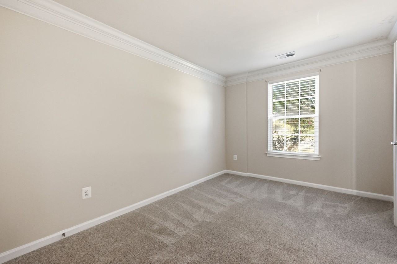 7833 Wormans Mill Rd - Photo 3 of 50