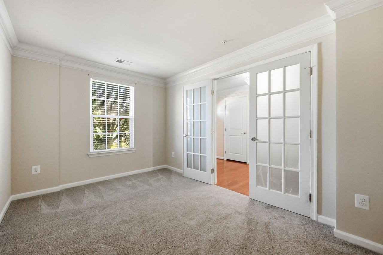 7833 Wormans Mill Rd - Photo 4 of 50