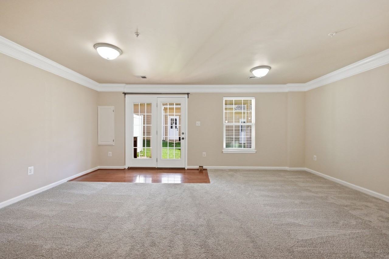 7833 Wormans Mill Rd - Photo 6 of 50