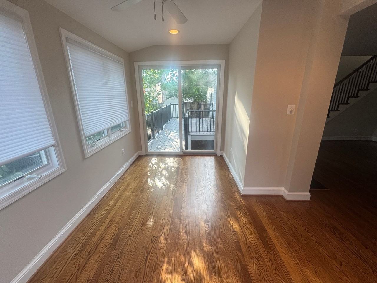42 S Park Dr - Photo 2 of 35