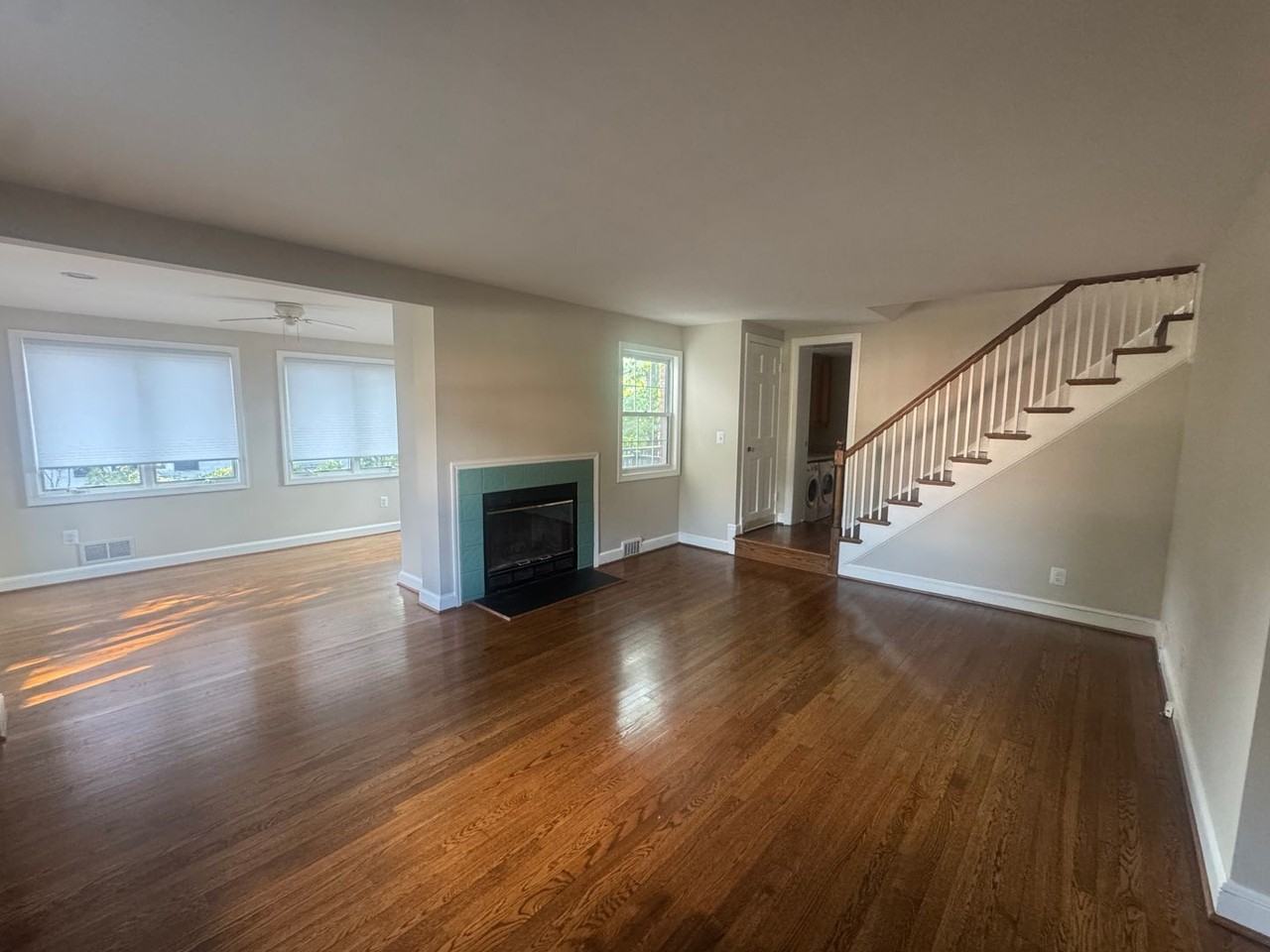 42 S Park Dr - Photo 4 of 35
