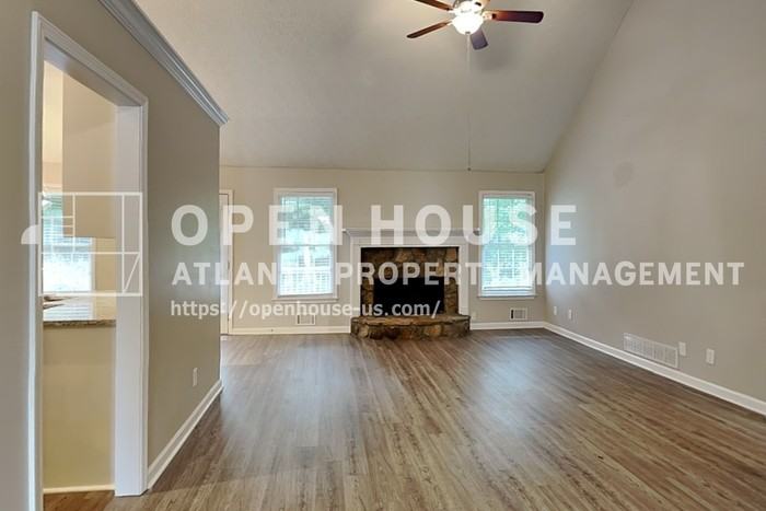 405 Etowah Valley Way - Photo 5 of 20
