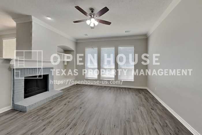 2209 Laura Elizabeth Trl - Photo 5 of 21