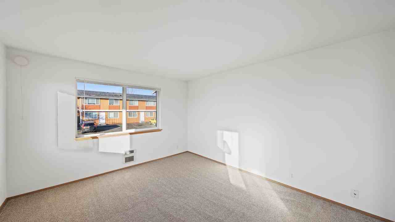 Borders Edge Apartments - Photo 5 of 44