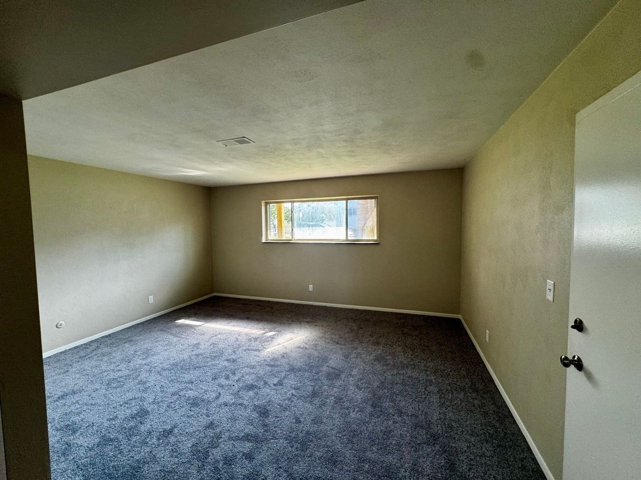3021 4th St #2 - Photo 5 of 11