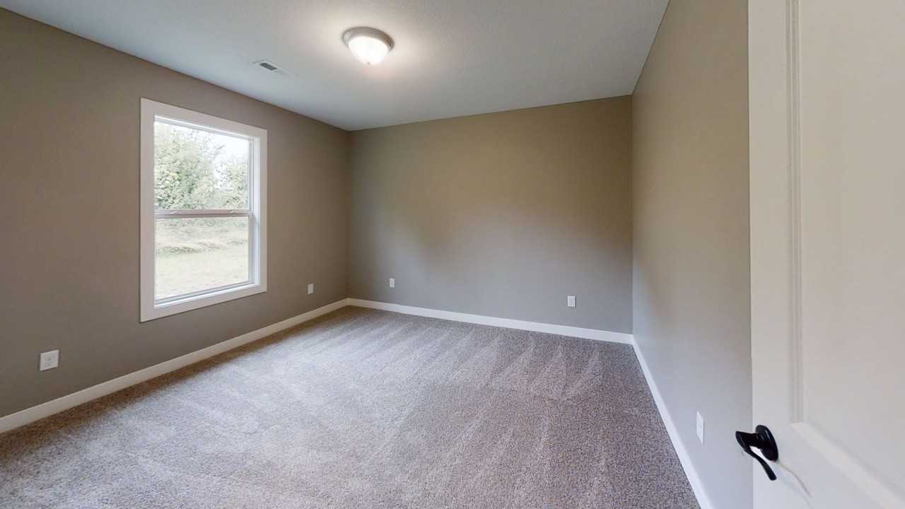 11867 Ridgeway Dr - Photo 4 of 9