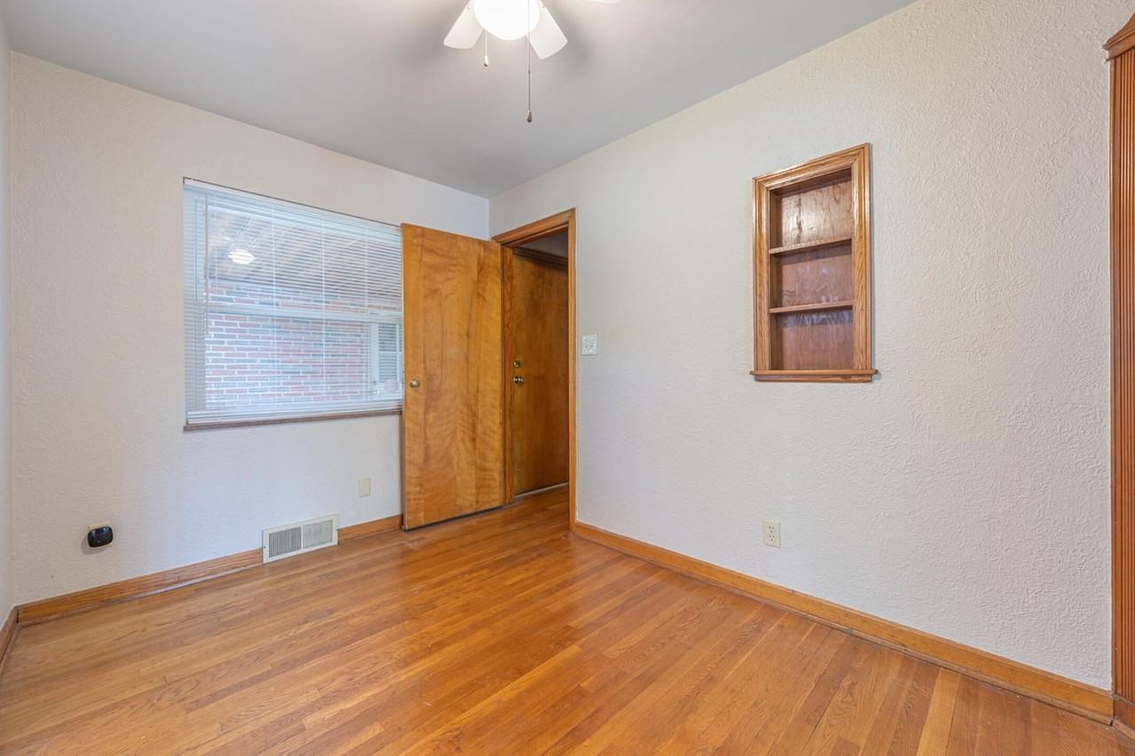 1822 W Schantz Ave #1822 - Photo 7 of 28