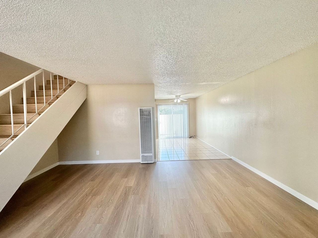 2810 -2820 Huntington St & 312 - 324 Clay Avenue - Photo 3 of 16