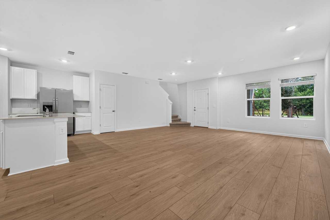 5156 Clay Whaley Rd - Photo 2 of 22