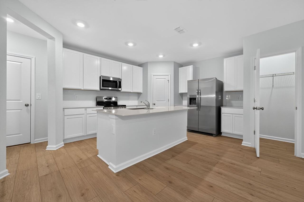 5156 Clay Whaley Rd - Photo 3 of 22