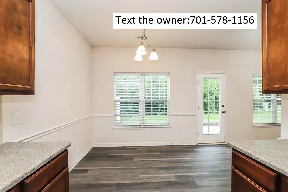 108 Brookbank Court - Photo 5 of 7