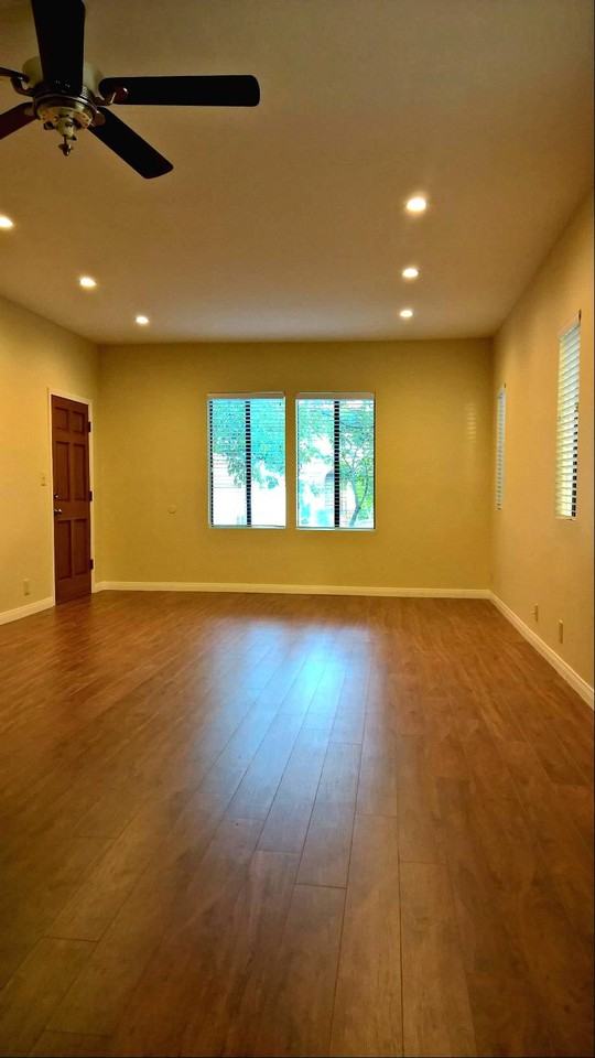 420 N Spaulding Ave #1 - Photo 3 of 13