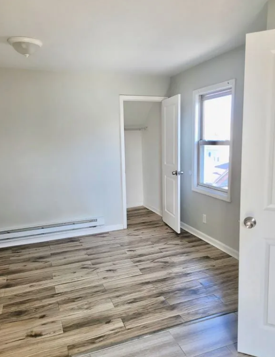 154 Mapes Ave #3 - Photo 5 of 7
