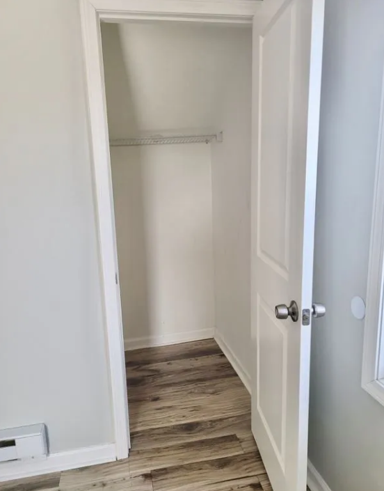 154 Mapes Ave #3 - Photo 6 of 7