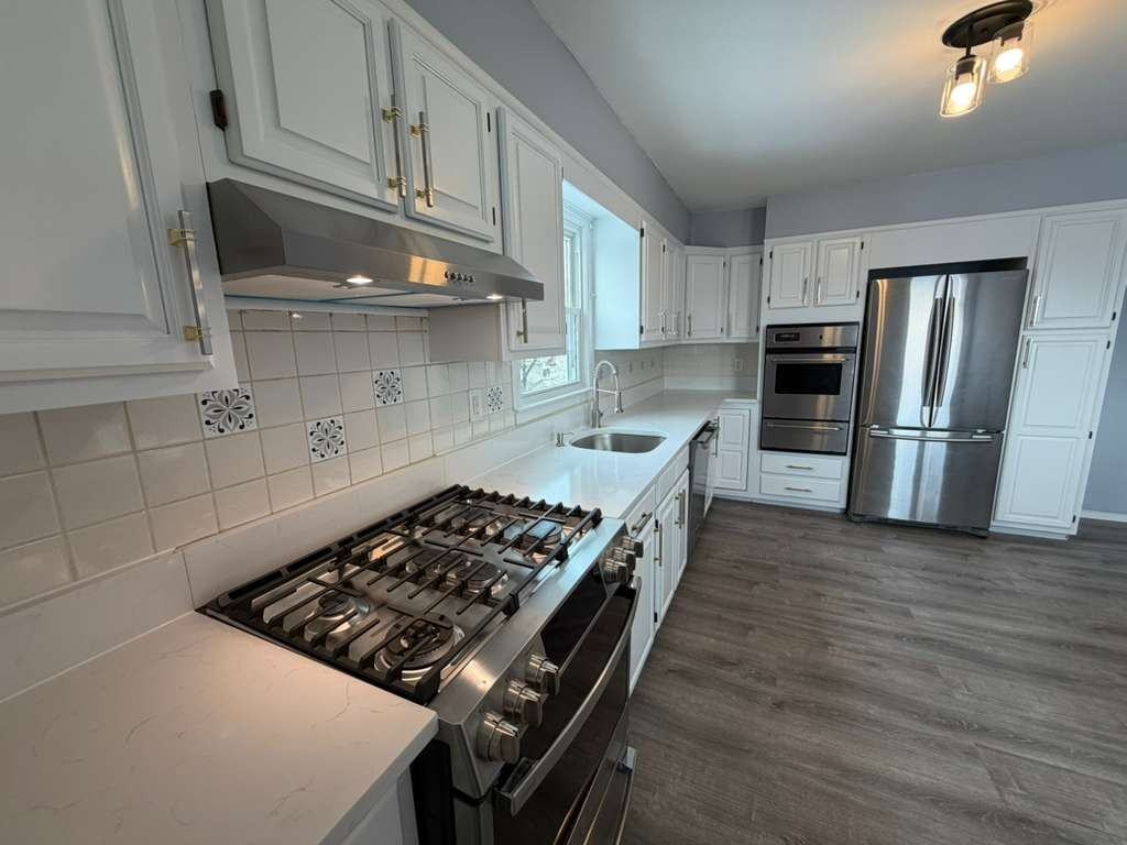 32 Brady Ave #2 - Photo 4 of 19