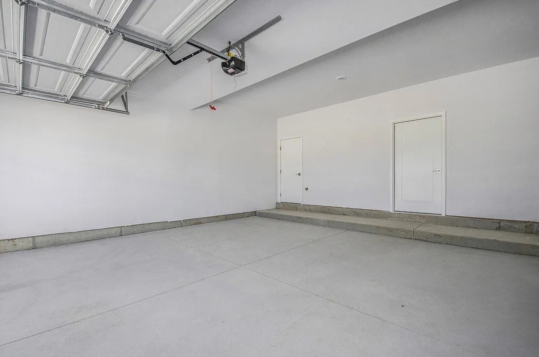 3479 Nina Ave #3479 - Photo 3 of 17