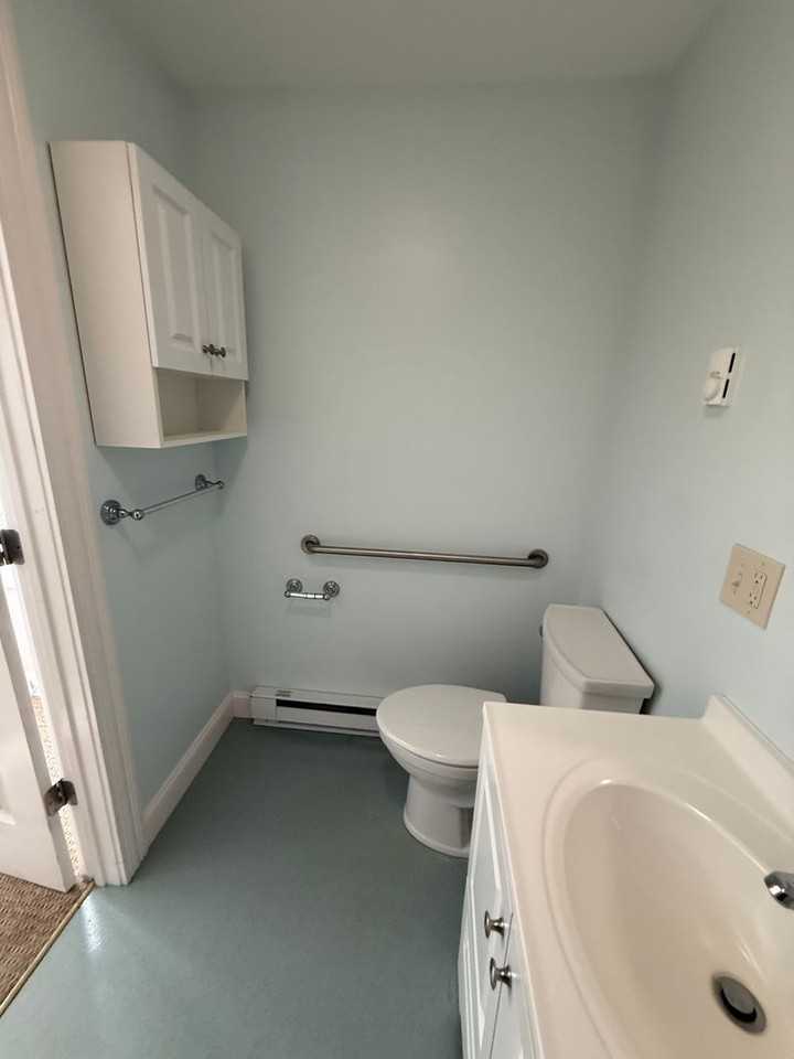 83 Curtis Ave #4 - Photo 4 of 23