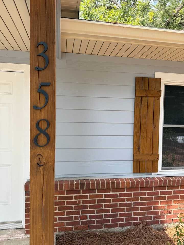 358 W Drake Ave - Photo 2 of 20