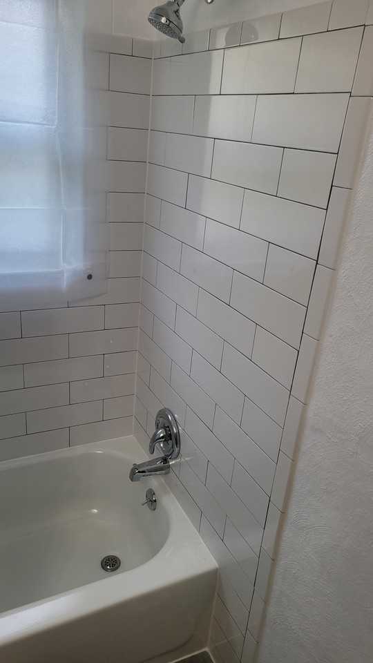 342 Maryland Ave #C - Photo 6 of 14