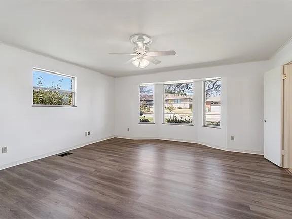 3612 Treadwell Dr #NA - Photo 4 of 31
