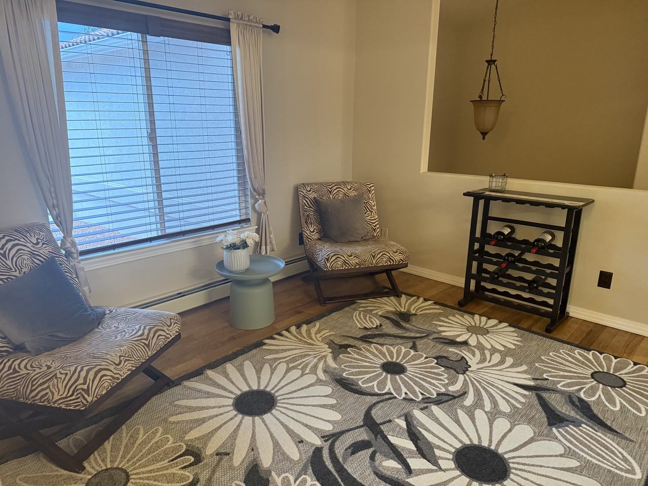 152 Las Lunas St #NA - Photo 4 of 17