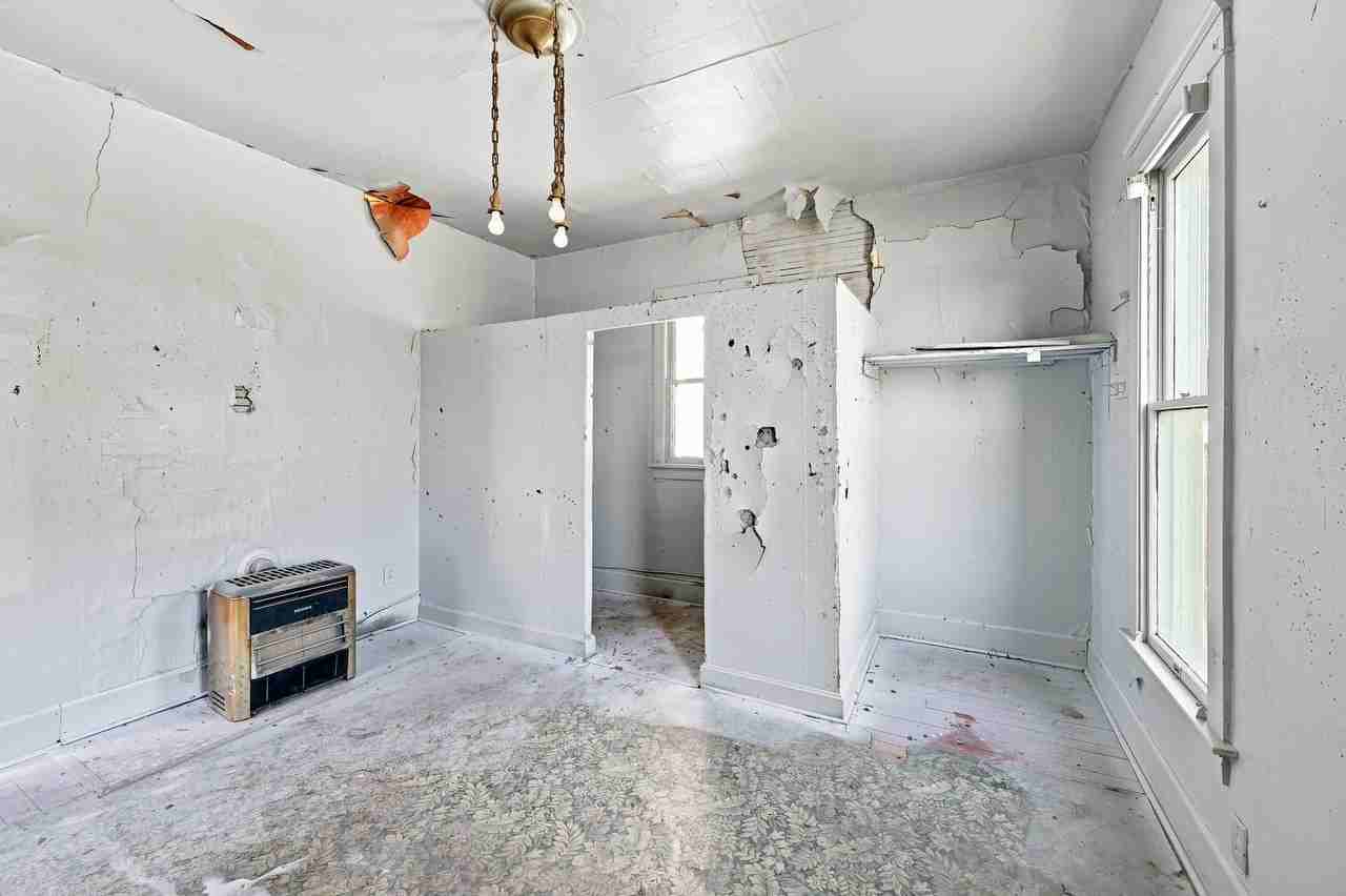 731 E Florida St #NA - Photo 6 of 18