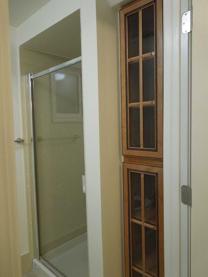 250 Allen Dr - Photo 4 of 14