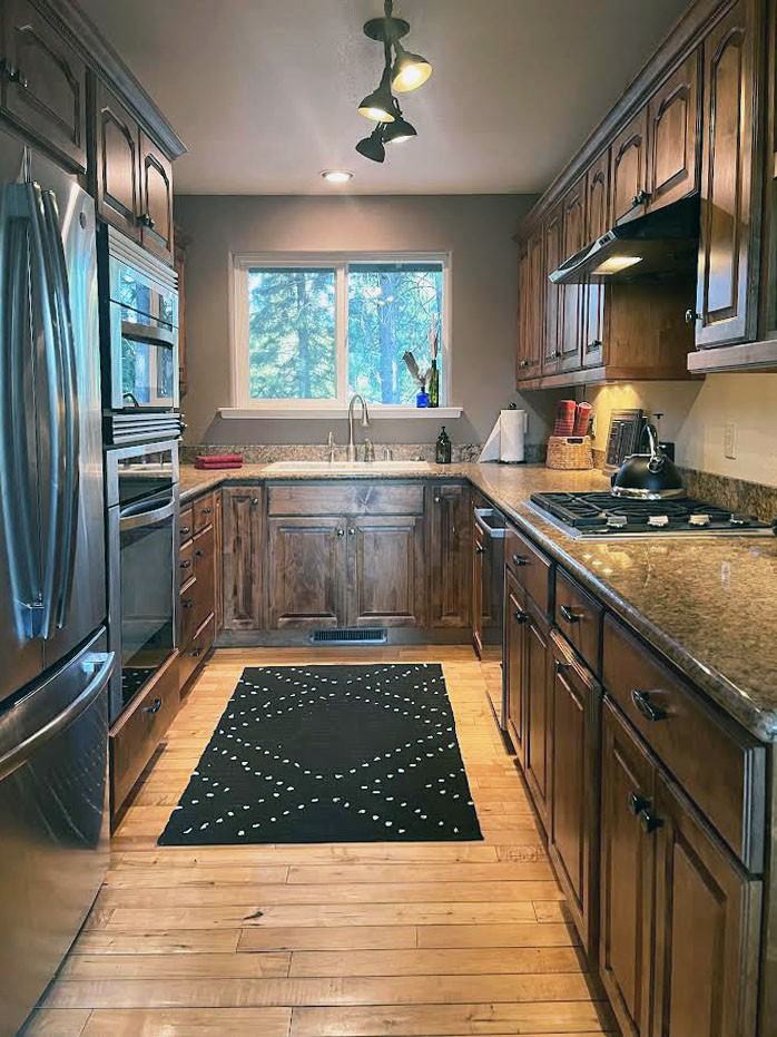 756 Michele Dr - Photo 4 of 18