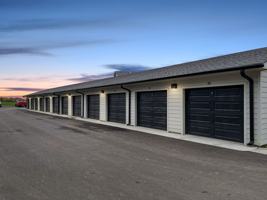 featured image of 2905 Dodger Dr