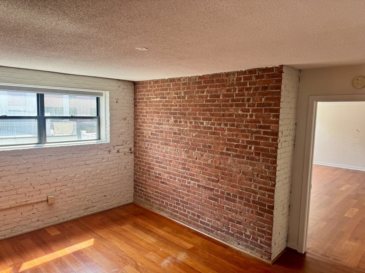 83 Washington St #2K - Photo 5 of 10