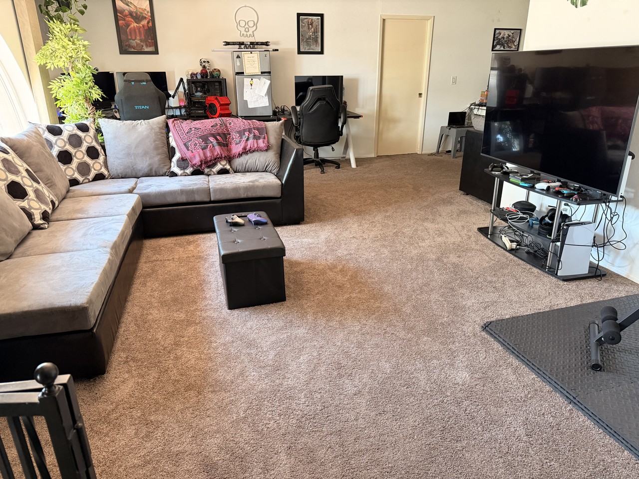 5250 W Harmont Dr #NA - Photo 3 of 12