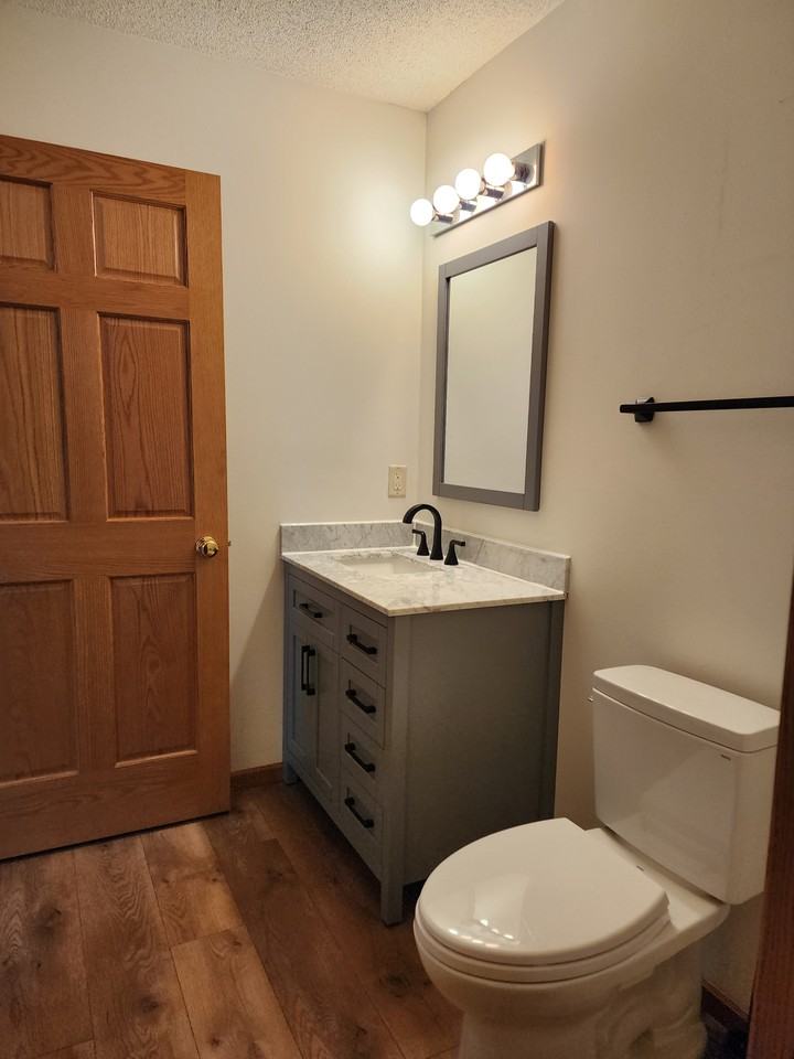 1904 Hawthorne Pt #1904 - Photo 3 of 11