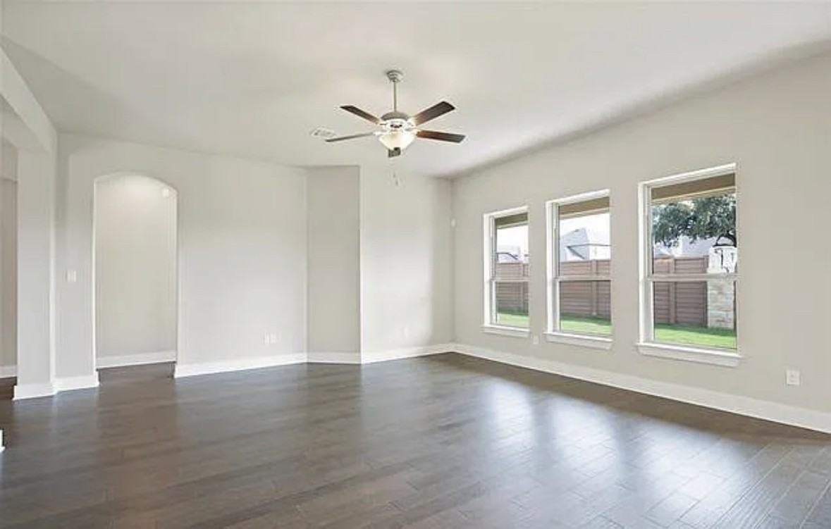 7606 Foss Aly #NA - Photo 6 of 14