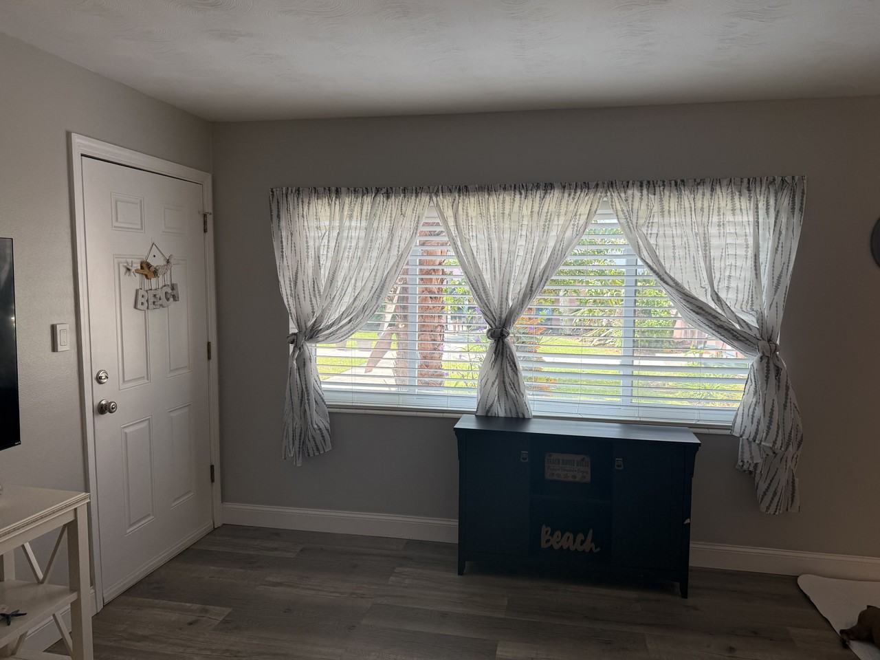412 Monroe Ave - Photo 5 of 16
